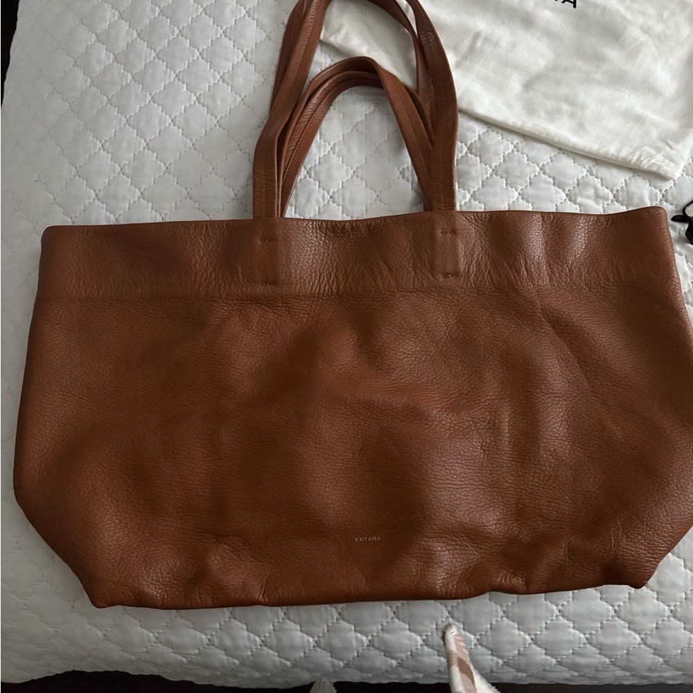 Cuyana Tan Leather Tote